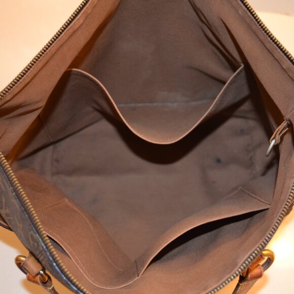 Authentic Louis Vuitton Totally MM Shoulder Bag w/Authenticity Certificate (GUC) - Picture 9 of 12